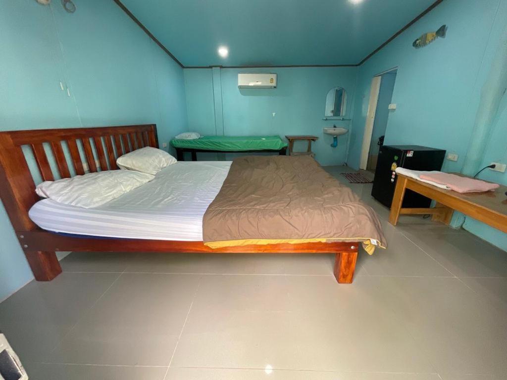 The Pier Homestay Thongsala Quarto foto